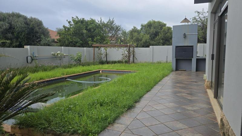 4 Bedroom Property for Sale in Leloko Lifestyle Estate North West